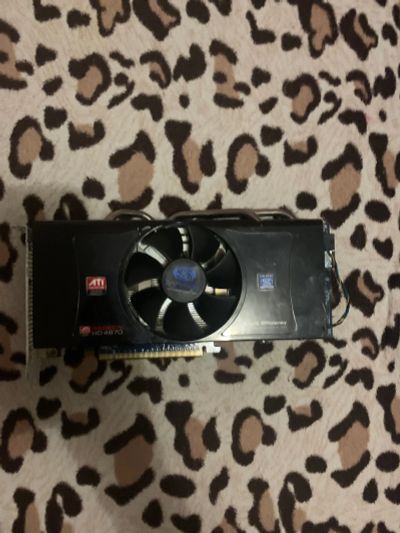 Лот: 15029845. Фото: 1. Видеокарта Sapphire Radeon HD... Видеокарты
