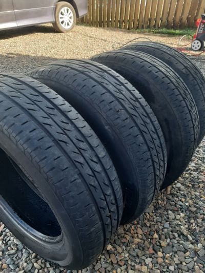 Лот: 22191727. Фото: 1. Bridgestone nextry 175/65 R15. Шины