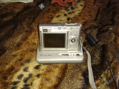 Лот: 1697672. Фото: 1. Фотоаппарат Casio Exilim. Цифровые компактные