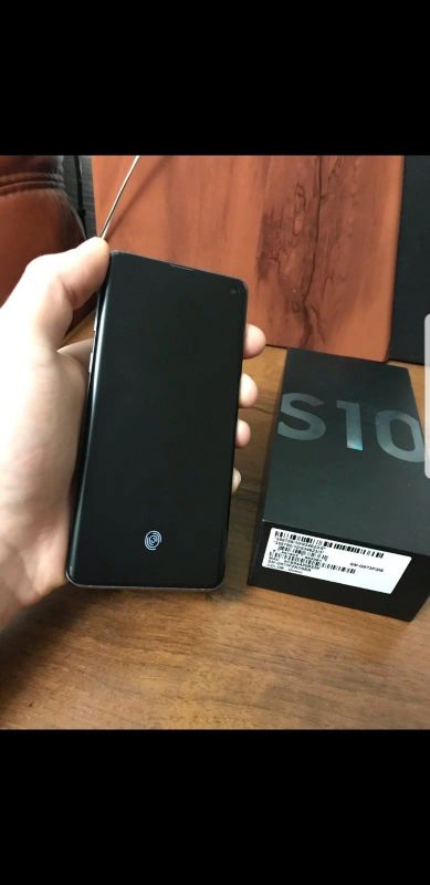 Лот: 16800566. Фото: 1. Samsung Galaxy s10 в идеальном... Смартфоны
