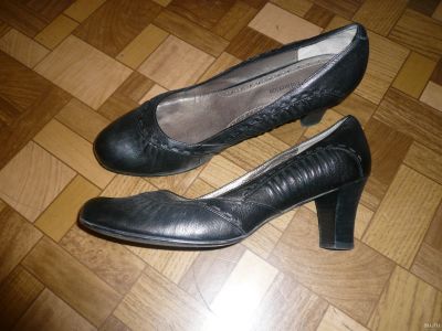 Лот: 13477808. Фото: 1. туфли женские 39 размер. Туфли