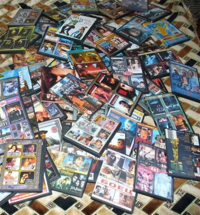 Лот: 1575005. Фото: 1. Все DVD одним лотом 60 штук. Разное