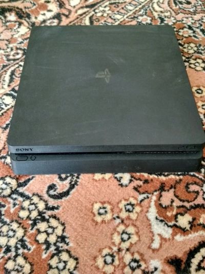 Лот: 12230465. Фото: 1. Sony playstation 4 slim 500g. Игровые приставки, консоли