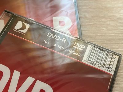 Лот: 24579596. Фото: 1. DVD r новые. CD, DVD, BluRay