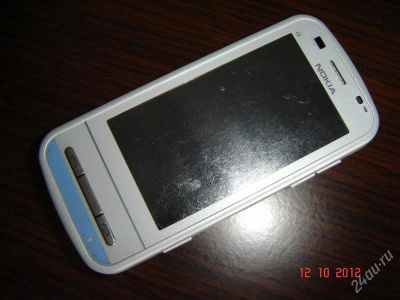 Лот: 2168018. Фото: 1. Nokia C6-00 White рассмотрю обмен. Кнопочные мобильные телефоны