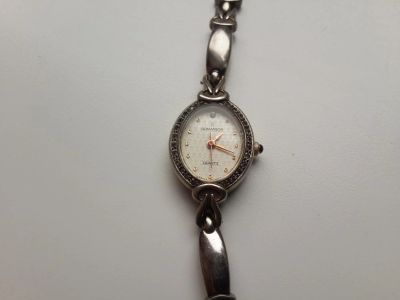 Лот: 8994181. Фото: 1. Часы Romanson RM8127QL. Оригинальные наручные часы