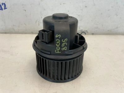 Лот: 23246383. Фото: 1. мотор печки Ford Focus CB4. Двигатель и элементы двигателя