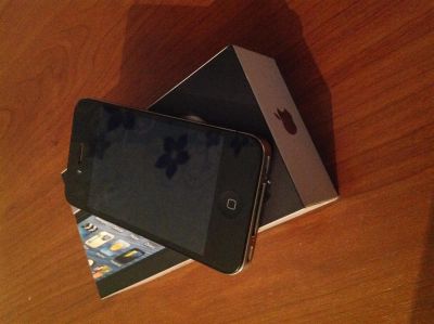 Лот: 3555784. Фото: 1. iPhone 4 8 gb гарантия. Смартфоны