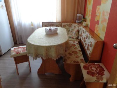 Лот: 9082950. Фото: 1. кухонный уголок со столом и двумя... Кухонные уголки