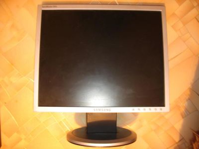 Лот: 3793820. Фото: 1. Неисправный монитор-2 17" Samsung... ЖК-мониторы