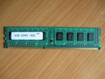 Лот: 9565093. Фото: 1. DDR3 4GB (PC3-12800, 1600Mhz). Оперативная память