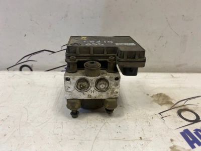 Лот: 21712827. Фото: 1. блок abs Mitsubishi Lancer Cedia... Двигатель и элементы двигателя