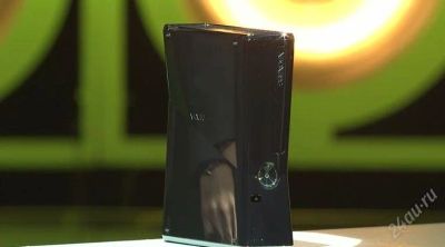 Лот: 782139. Фото: 1. XboX 360 Slim 250. Игровые приставки, консоли