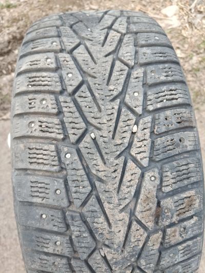 Лот: 20314586. Фото: 1. R17 225/55 Шины зимние Nokian... Шины