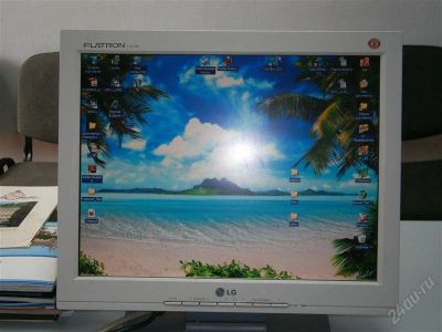 Лот: 1678375. Фото: 1. Монитор LG. ЖК-мониторы