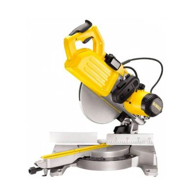 Лот: 19870908. Фото: 1. Пила торцовочная DEWALT DWS778... Электроинструмент
