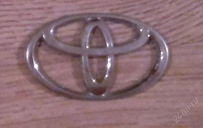 Лот: 1565141. Фото: 1. шильдик тойота (toyota). Кузов