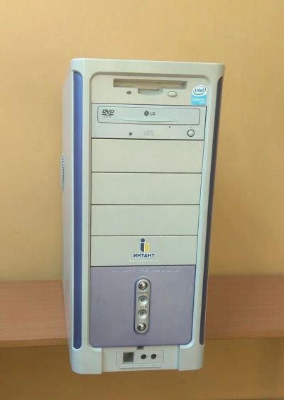 Лот: 10183315. Фото: 1. Системный блок Intel Pentium 4... Компьютеры в сборе