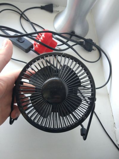 Лот: 12146403. Фото: 1. Настольный USB вентилятор. Вентиляторы бытовые