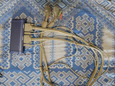 Лот: 17988580. Фото: 1. Коммутатор Тrendnet switch tk204u. Коммутаторы