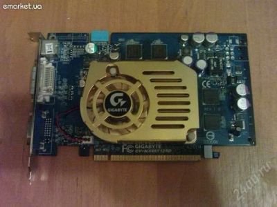 Лот: 2720370. Фото: 1. Видеокарта GF 6600. PCI-E разъем... Видеокарты