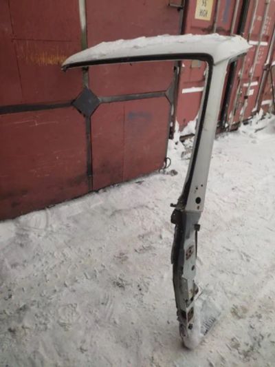 Лот: 21410224. Фото: 1. стойка кузова Mazda, Nissan Bongo... Кузов