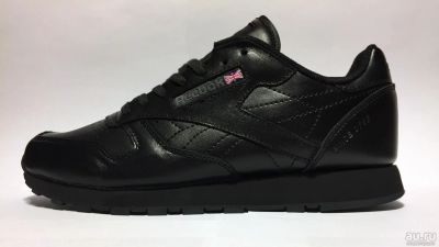 Лот: 8492754. Фото: 1. Reebok Classic Leather Utility... Кеды, кроссовки, слипоны