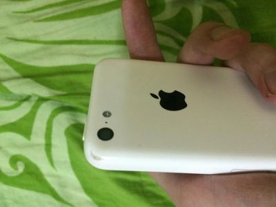 Лот: 4752934. Фото: 1. продам Iphone 5c 16 GB iOS 7.1... Смартфоны