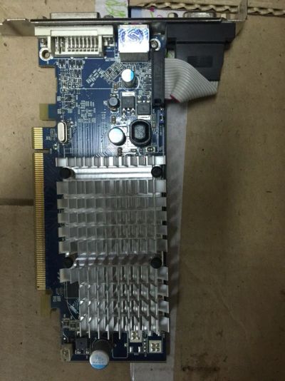 Лот: 7802774. Фото: 1. Видеокарта Radeon HD3450 1Gb. Видеокарты