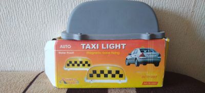 Лот: 19111304. Фото: 1. Шашка на крышу автомобиля Taxi. Ручные инструменты для автомобиля