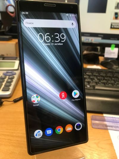 Лот: 18210950. Фото: 1. Смартфон Sony Xperia 10 Black... Смартфоны