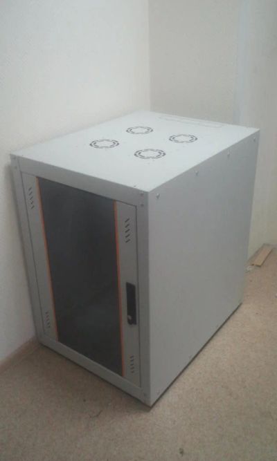 Лот: 5992280. Фото: 1. Шкаф для сервера. Стойки, направляющие