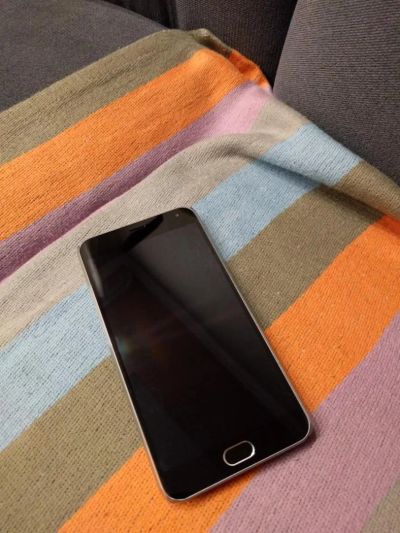 Лот: 7037270. Фото: 1. meizu m2 note. Смартфоны