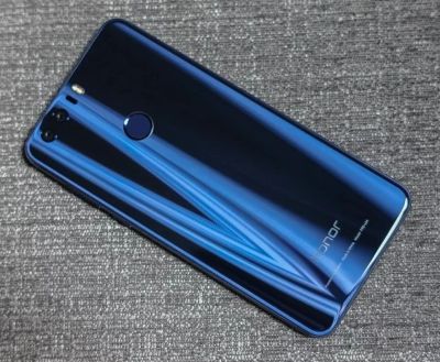 Лот: 10950318. Фото: 1. Смартфон Huawei Honor 8 4/32 ГБ... Смартфоны