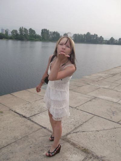 Лот: 7873131. Фото: 1. сарафан кружевной 40-42. Платья