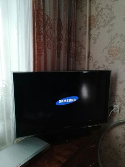 Лот: 21100707. Фото: 1. Телевизор Samsung c диагональю... Телевизоры