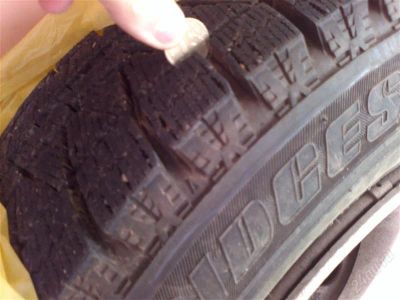 Лот: 1952596. Фото: 1. Bridgestone blizzak revo gz, R14... Шины на дисках