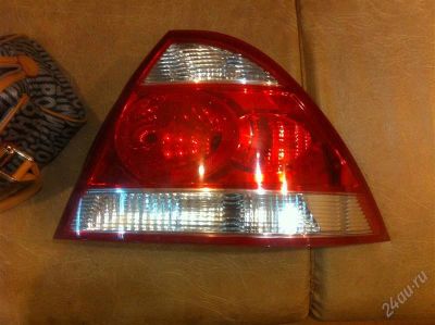 Лот: 2851852. Фото: 1. Фонарь задний правый Nissan Almera... Оптика и освещение