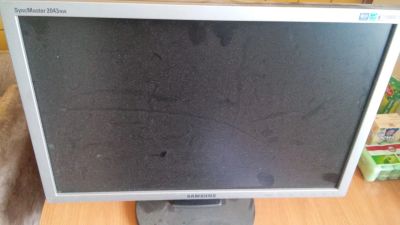 Лот: 12836492. Фото: 1. Монитор Samsung SyncMaster 2043NW. ЖК-мониторы