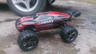 Лот: 5433243. Фото: 1. traxxas E-revo 1:10. Автомоделизм