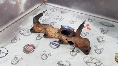 Лот: 23587830. Фото: 1. Коллектор выпускной Nissan Navara... Двигатель и элементы двигателя