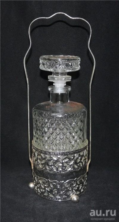 Лот: 11192482. Фото: 1. Графин на подставке (T223). Фарфор, керамика