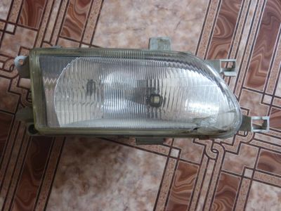 Лот: 3996413. Фото: 1. Фара правая с toyota tercel EL51. Оптика и освещение