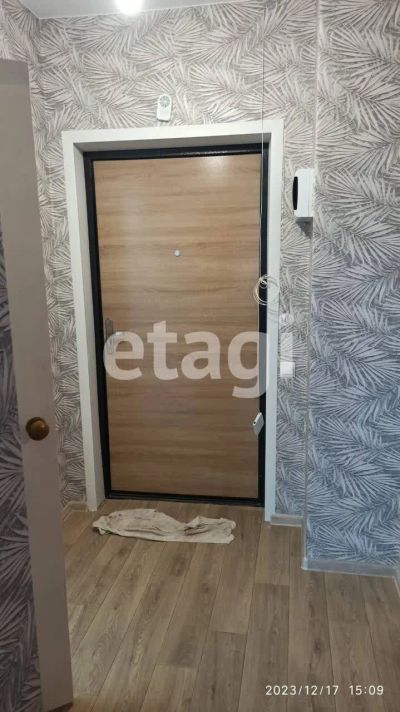Лот: 21363643. Фото: 1. Продам 1-комн. кв. 38.5 кв.м... Квартиры, студии
