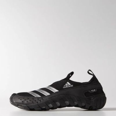 Лот: 4998976. Фото: 1. Фирменная обувь для туризма Adidas... Кеды, кроссовки, слипоны