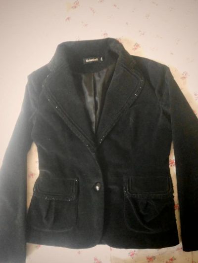 Лот: 4283393. Фото: 1. пиджак. Пиджаки, жакеты, жилеты