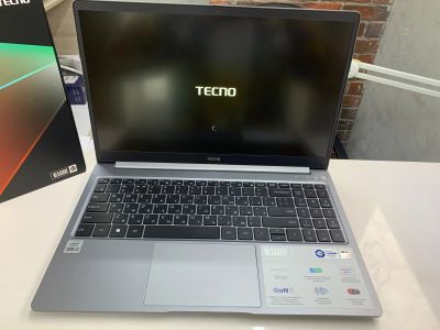 Лот: 25849695. Фото: 1. Ноутбук Tecno Megabook T1 i3/256GB. Ноутбуки