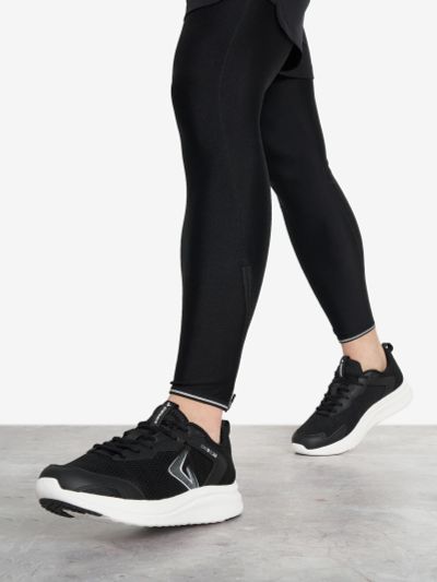 Лот: 24927222. Фото: 1. Кроссовки мужские Demix Compact... Другое (одежда, обувь, галантерея)