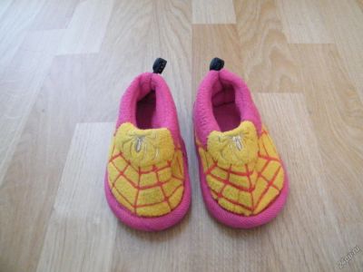 Лот: 5945672. Фото: 1. Тапочки домашние для девочки р... Домашняя обувь