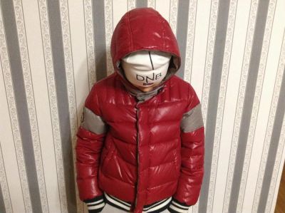 Лот: 3437334. Фото: 1. Пуховик Benetton 140 см. Верхняя одежда